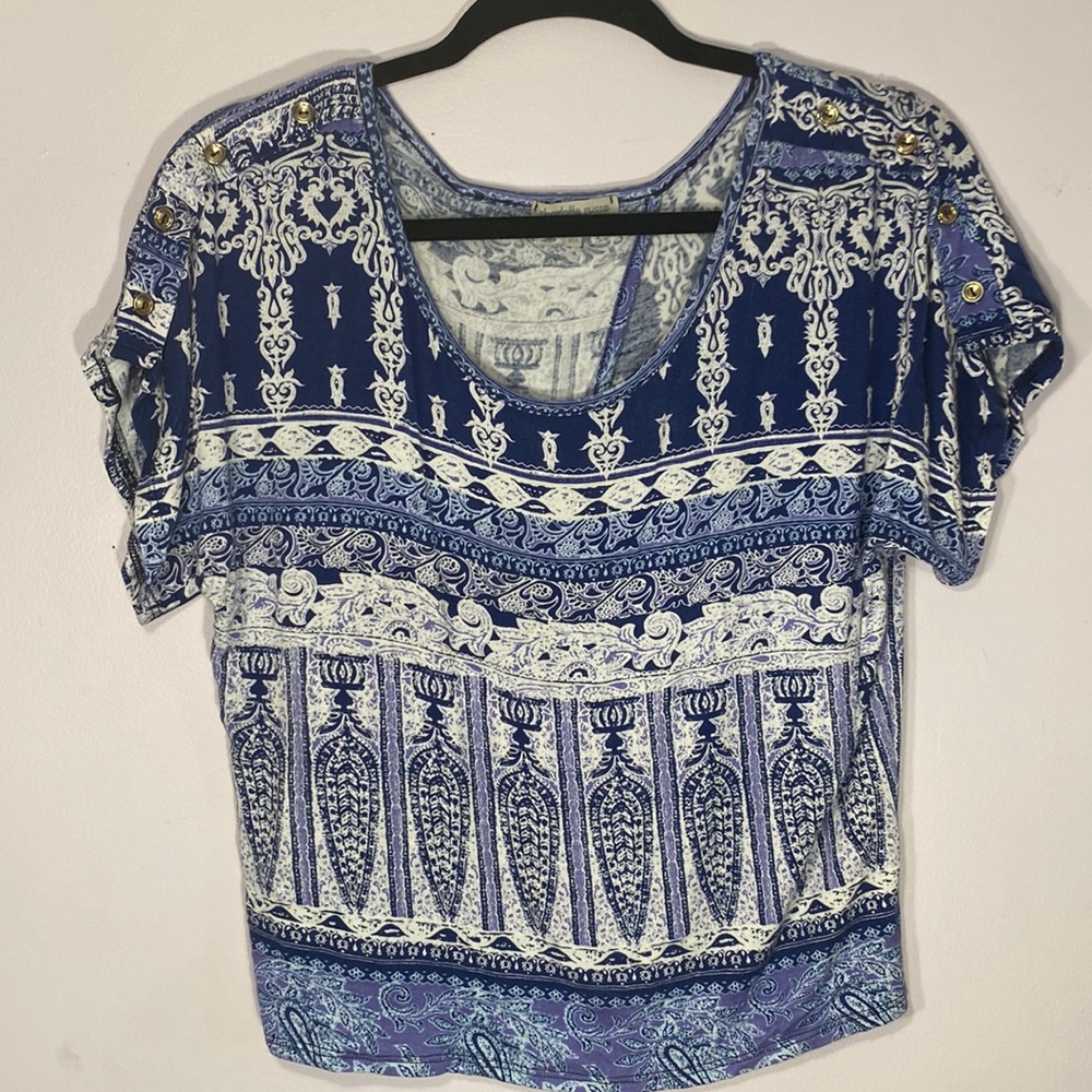 Open back blue paisley design flowy top